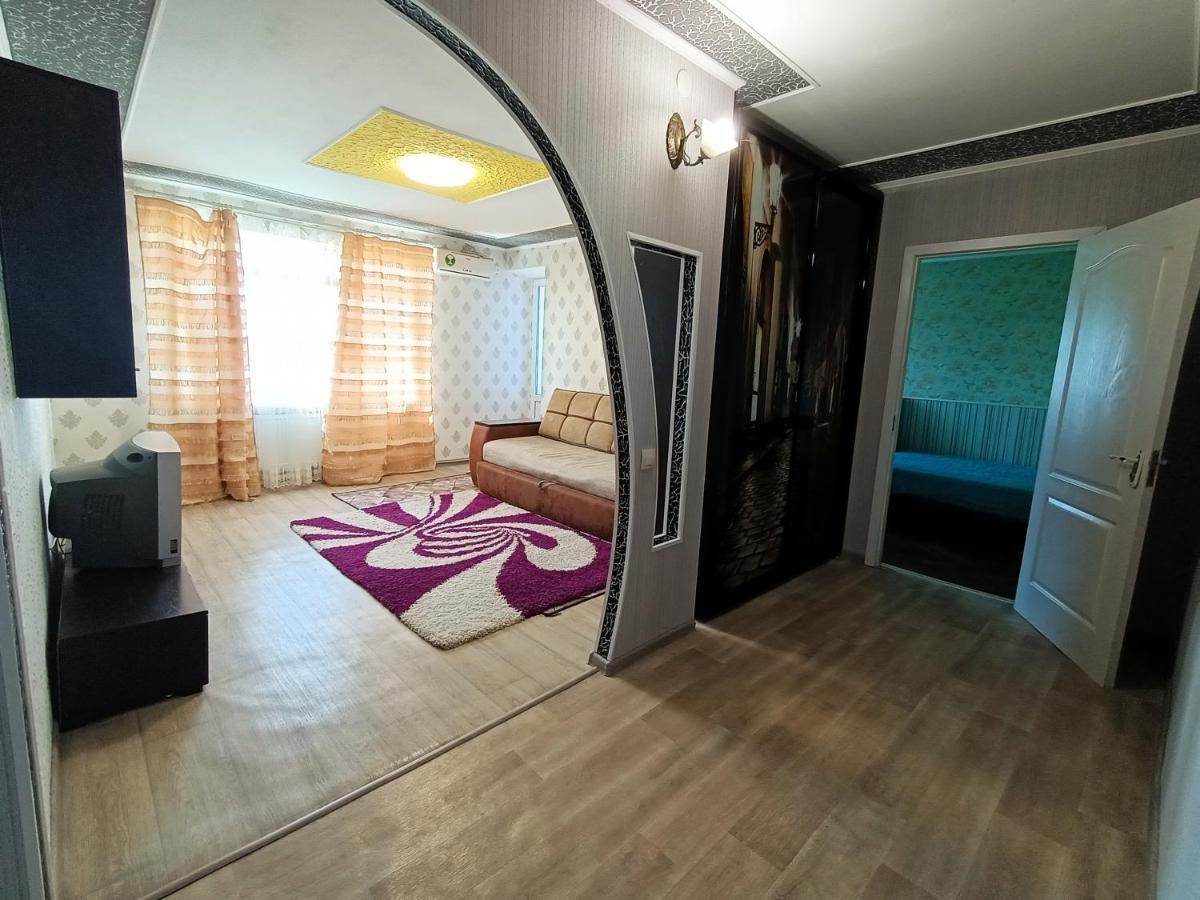Home On Gagarina โครโปนิตสกี ภายนอก รูปภาพ